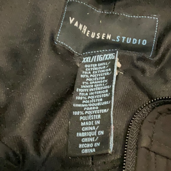 Soft Shell Jacket - Picture 9 of 10